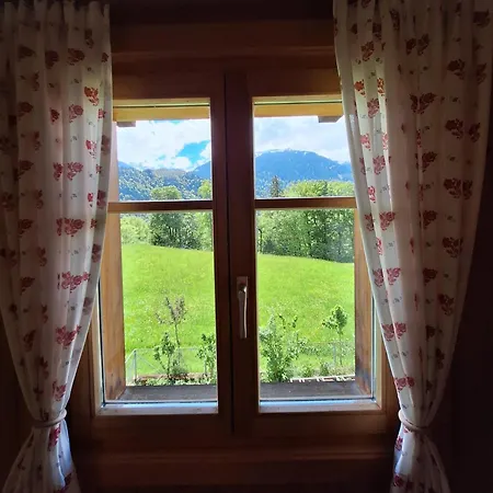 Zom Ruaba بارثولومابيرغ