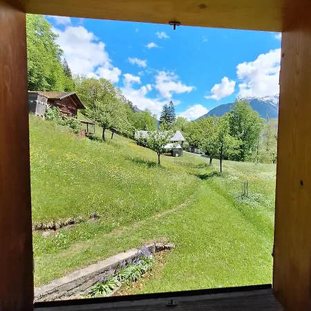 Zom Ruaba Apartamento *